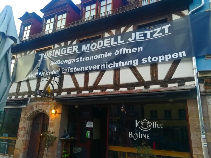 Datei:Tübinger Modell Kaffeebohne.jpg