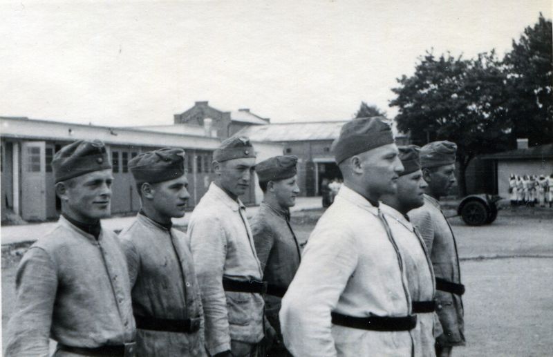 Datei:Artilleriekaserne 2 WK.jpg