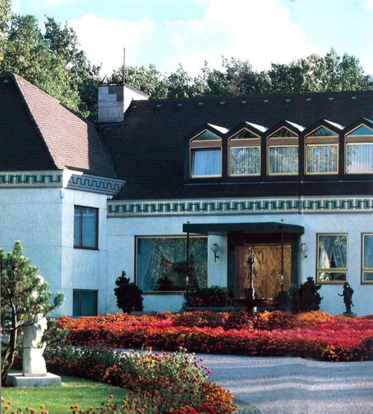 Villa Grundig Kongresszentrum 3.jpg