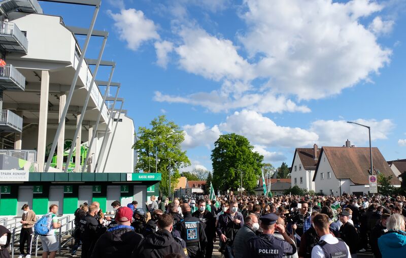 Datei:Aufstiegsfeier Mai 2021 48.jpg