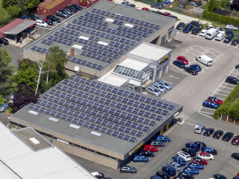 Datei:Autohaus Thomas 30.Mai 2019.jpg