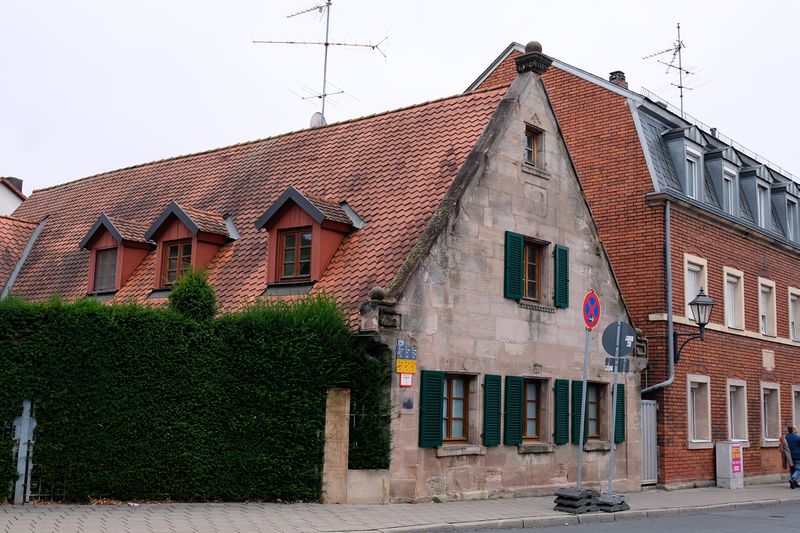 Datei:Poppenreuther Straße 120 1.jpg