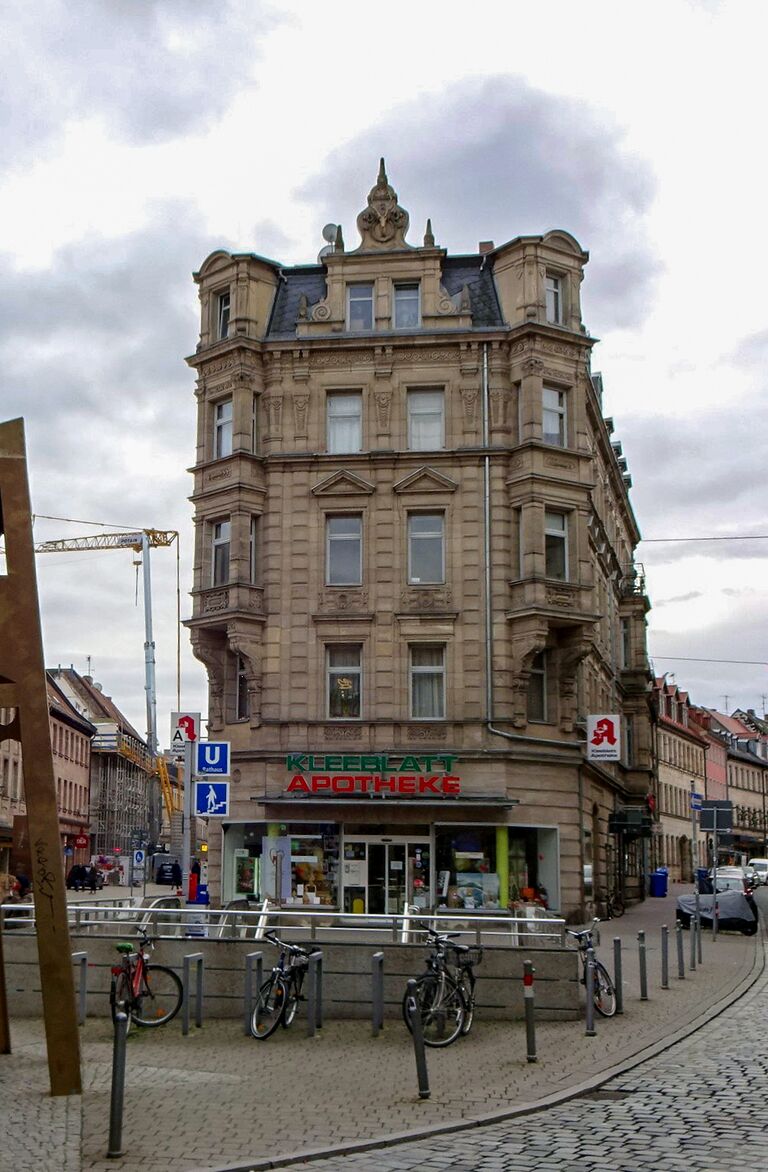 Hirschenstraße 1 3.jpg