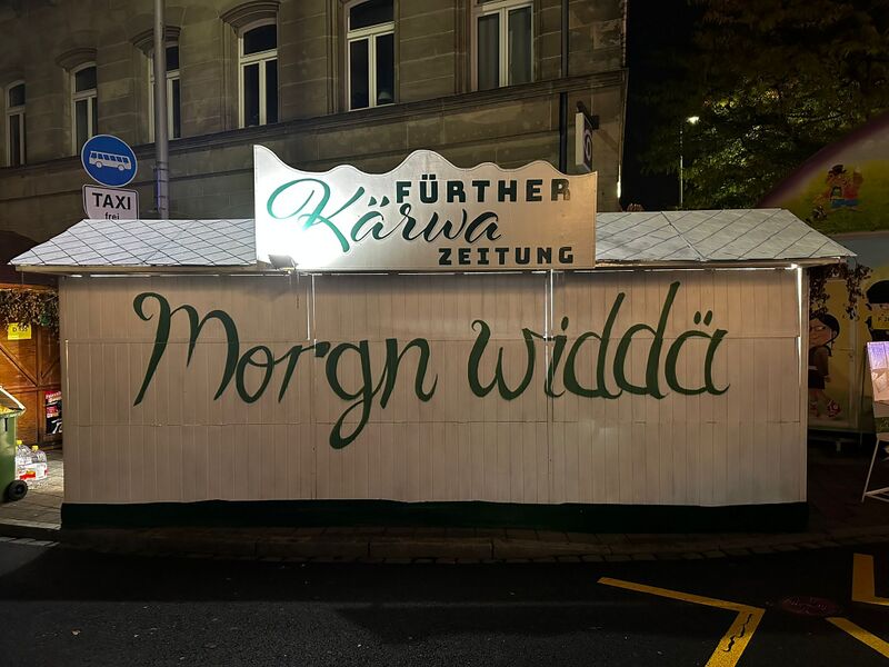 Datei:Kärwazeitungsstand 2024 geschlossen.jpg