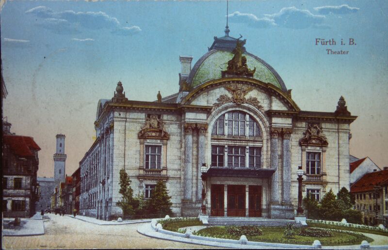 Datei:Stadttheater mit Rondell PK1915.jpg