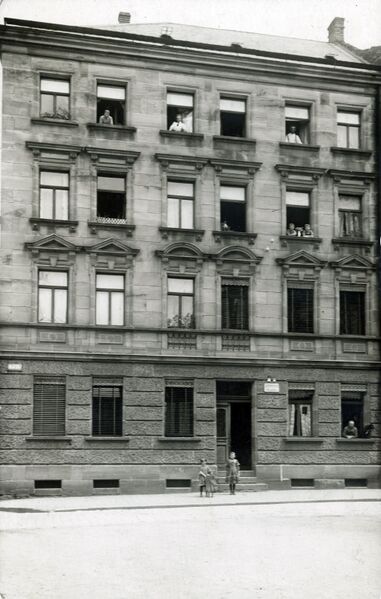 Datei:AK Badstraße 1 ngl ca 1910.jpg
