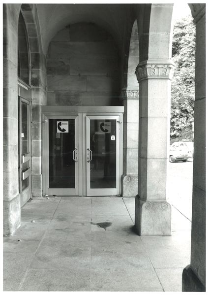 Datei:Hauptbahnhof 1982 (2).jpg