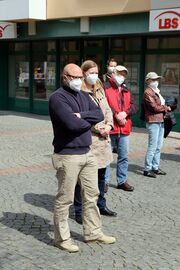 Mahnmal Sinti Enthüllung Mai 2021 10.jpg