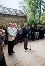 NL-FW 09 KP 782 Bürgerbrunnen Lichtenberg 1994.jpg