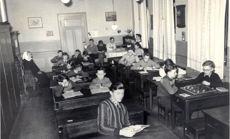 Datei:Inneres Waisenhaus.jpg