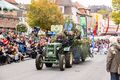 Teilnehmer des Erntedankfestumzugs, Okt. 2024