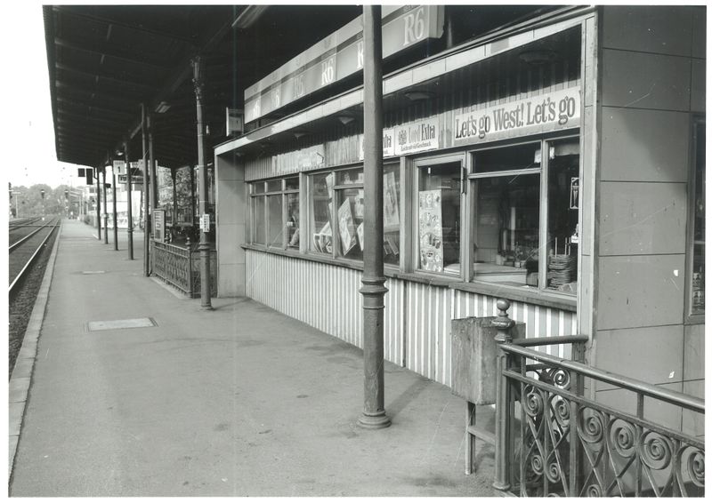 Datei:Hauptbahnhof 1982 (13).jpg