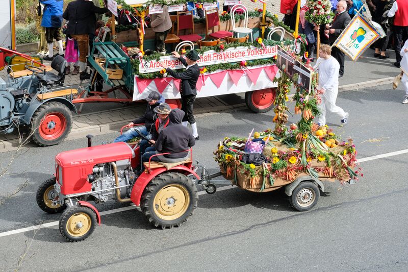 Datei:Erntedankfestzug Okt 2017 37.jpg