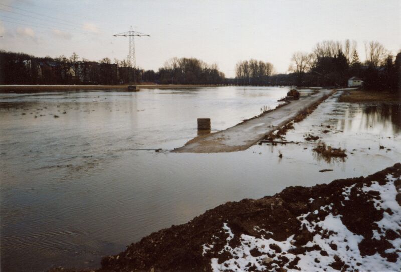 Datei:NL-FW 04 2146 KP Schaack Hochwasser 14.2.2005.jpg