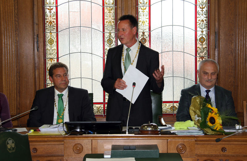 Datei:OB im Stadtrat 2017.jpg