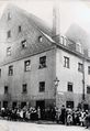 Die Metzgerei "Johann Bäuerlein Charcutier" in der Königstraße 6;</br>
Aufnahme zwischen 1908 und 1910