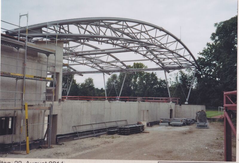 Datei:NL-FW 04 2659 KP Schaack Julius Hirsch Sportanlage Kapellenstraße 18.08.2014.jpeg