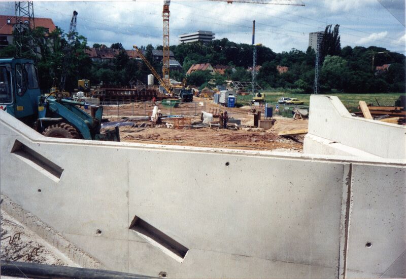 Datei:NL-FW 04 1035 KP Schaack U-Bahn Stadthalle 2.7.1996.jpg