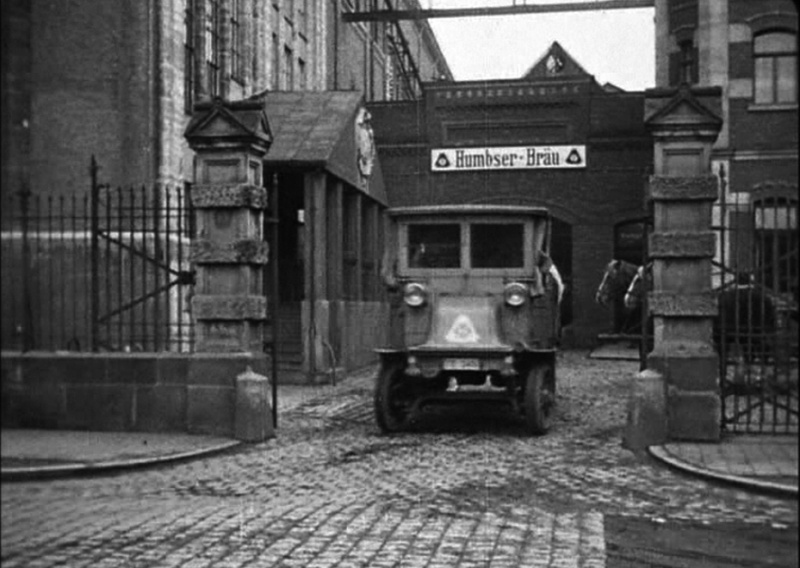 Datei:Screenshot Humbserfilm Wagen.jpg