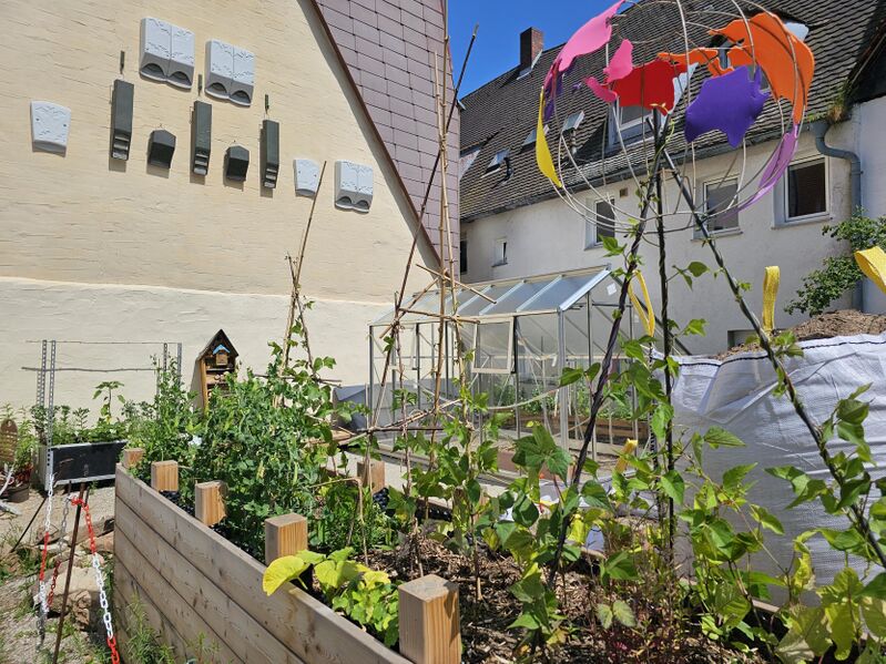 Datei:Weltgarten Gustavstraße, Welthaus.jpg