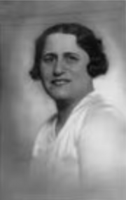 A Bertha Davidsohn, Yad Vashem Photocollection.png
