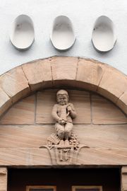 Moststraße 17 Figur Mrz 2020.jpg