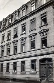 AK Pfisterstraße 18 ngl 1910.jpg