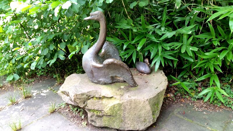 Datei:Kunstmann Tiergarten Nbg (3).jpg