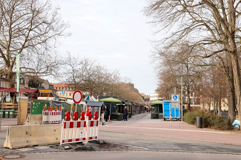 Datei:Wochenmarkt Dez 2022.jpg