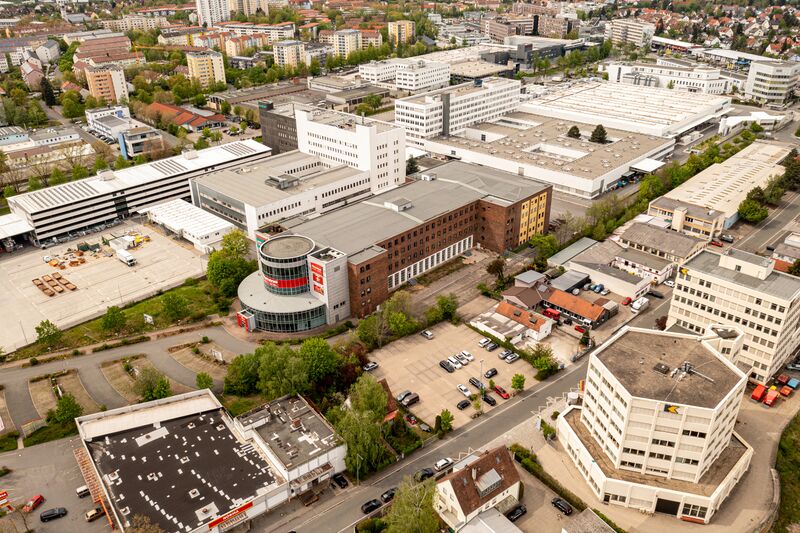 Datei:Möbel Flamme Mai 2021.jpg