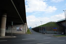 Kanalbrücke Schwabacher Straße April 2020 10.jpg