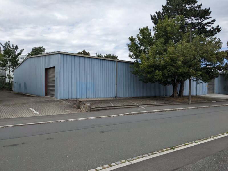 Datei:20240713 Wehlauer Str 27-37 seitl.jpg