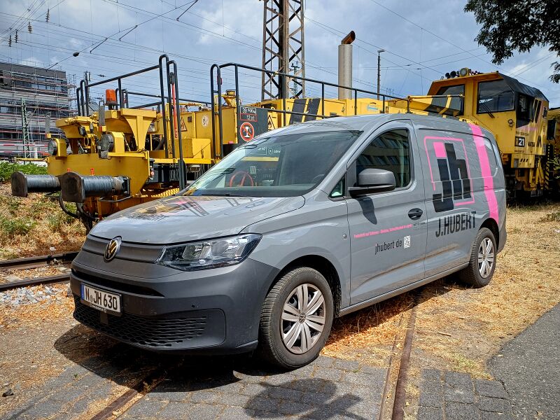 Datei:2025-07-11 Firmenwagen J. Hubert (1).jpg