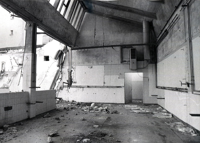 Datei:Abriss Schlachthof Schweinekuttelei img944.jpg