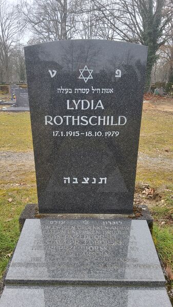 Datei:Grabstein Lydia Rothschild.jpg