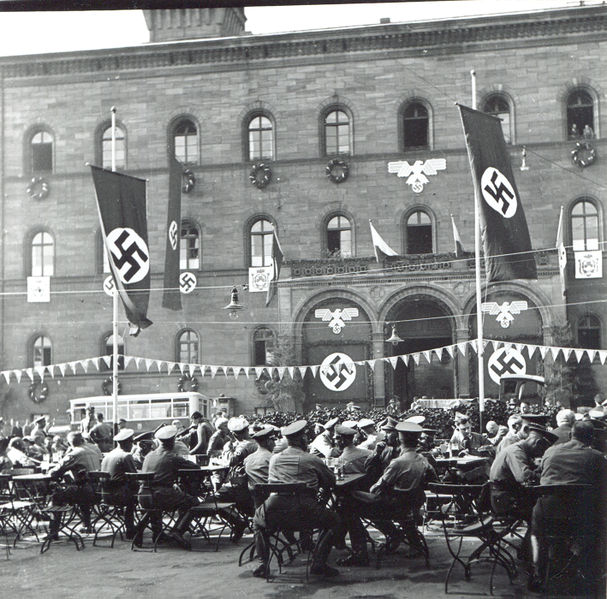 Datei:Rathaus 1935 img468.jpg
