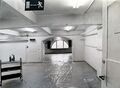 Renovierungsarbeiten im Zwischengeschoss bzw. in der ehem. Buchbinderei im Berolzheimerianum vor den Umbaumaßnahmen zur Comödie Fürth, ca. 1997
