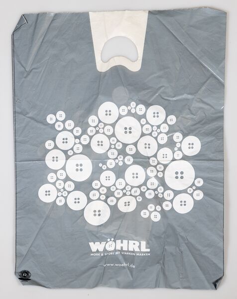 Datei:EKT065 Wöhrl Gustav-Schickedanz-Straße.jpg