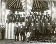 AK Oberlanderkapelle in Neumarkt vor Prinzregent Luitpold.jpg