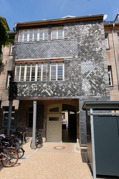 Datei:Hirschenstraße 37 8.jpg