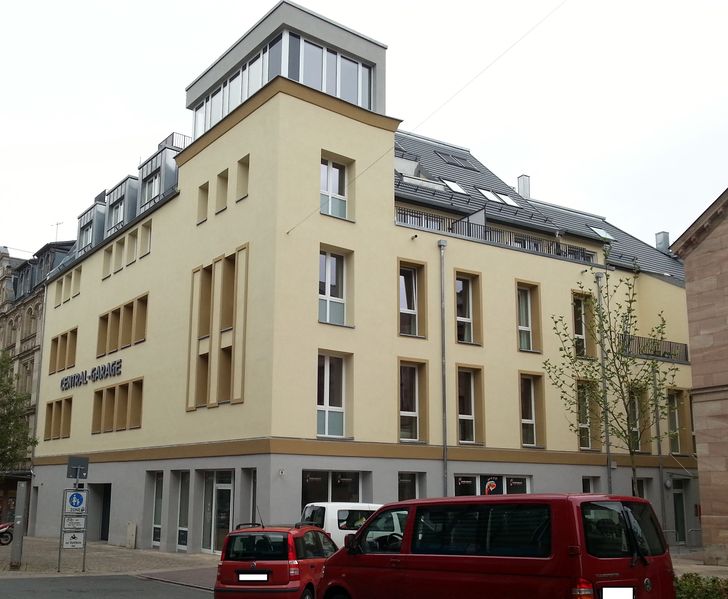 Datei:Central Garage 03.jpg