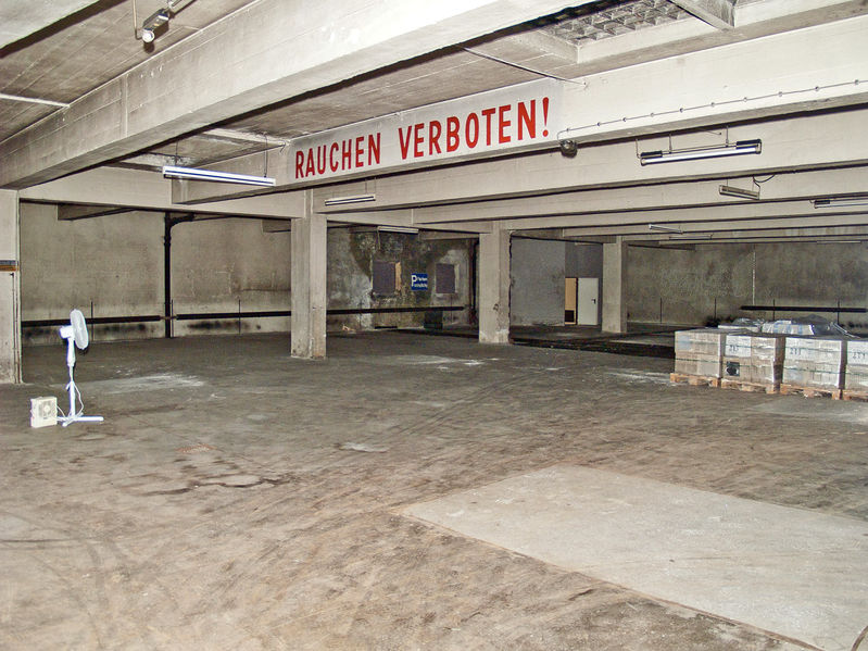 Datei:Central Garage Ansicht MM240038.jpg