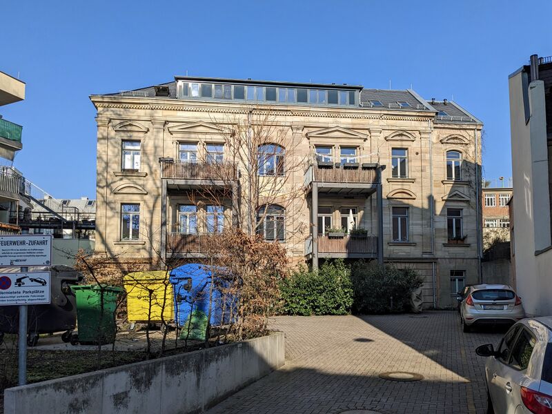 Datei:Theresienstraße 30 02 2023.jpg