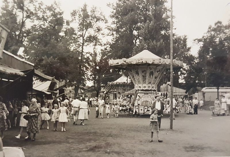Datei:Schießhauskirchweih 1950er Jahre.jpg