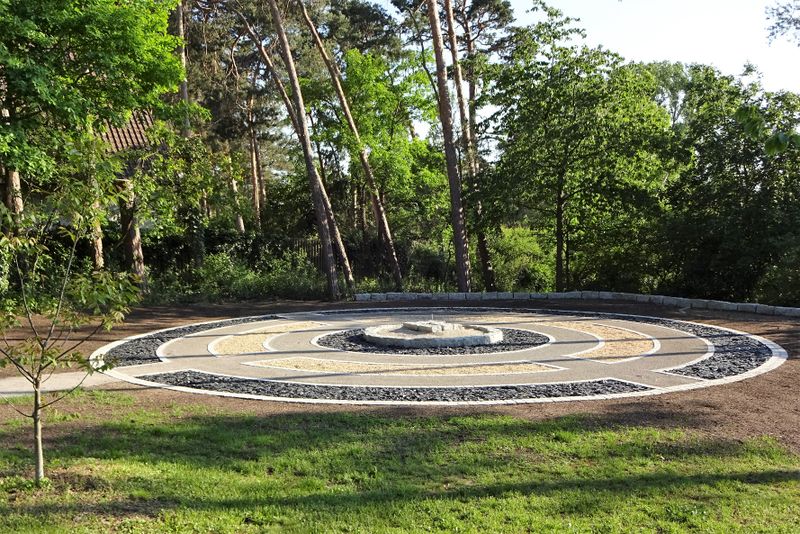 Datei:Friedhof 21.jpg