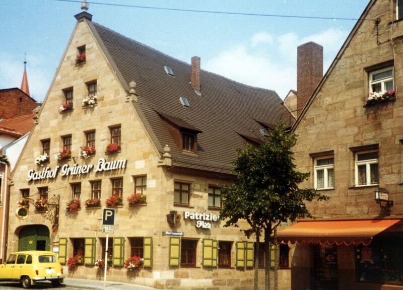 Datei:Grüner Baum ca 1980.jpg