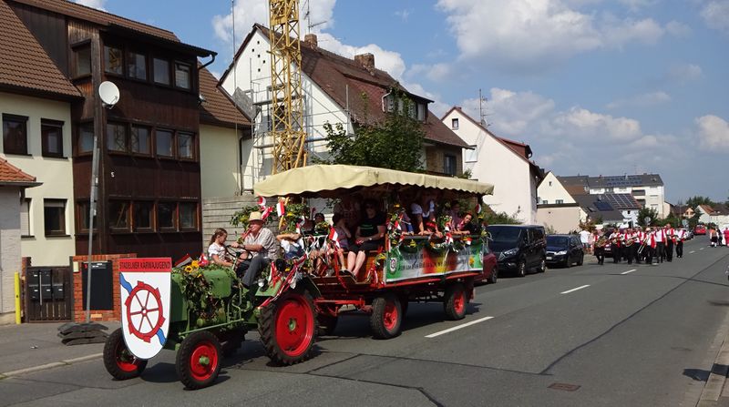 Datei:Kirchweih Stadeln 2019.6.jpg