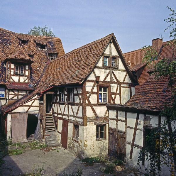 Datei:2017-09-26-Stadlerhof-1997.jpg