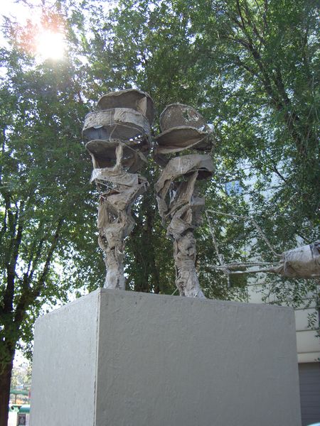 Datei:Kunst Willy-Brandt-Anlage 010.jpg