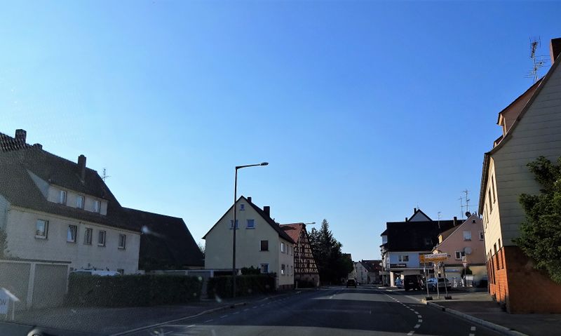 Datei:Stadelner Hauptstraße 2020 5.jpg